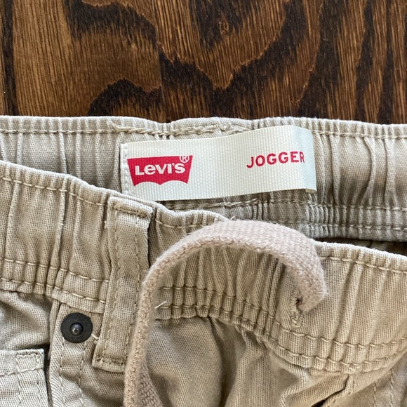 Levi’s youth jogger pants - Picture 2 of 3